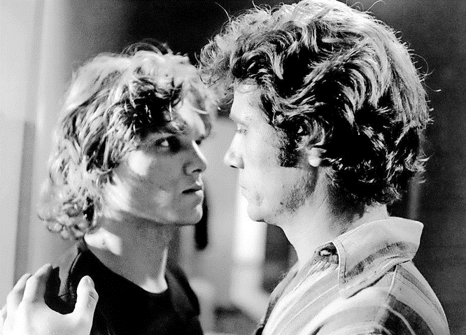 Ernst Hannawald (links) 1977 im Alter von 17 an der Seite von Jürgen Prochnow in „Die Konsequenz“, einem homosexuellen Liebesdrama. (FOTO: WDR/SOLARIS)